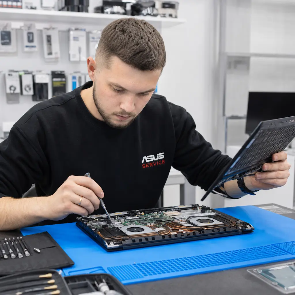 заменить клавиатуру на ноутбуке Asus в Кирове